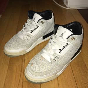 Air Jordan 3 Retro White Flip